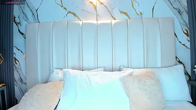 HannaPaola online show from 26, 11, 2025