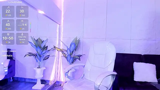 HannaPaola online show from 13, 11, 2025