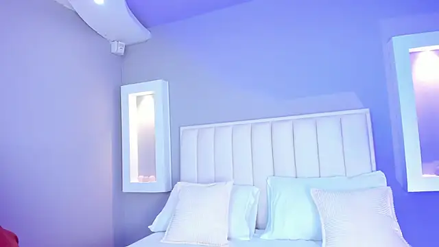 HannaPaola online show from 30, 9, 2025