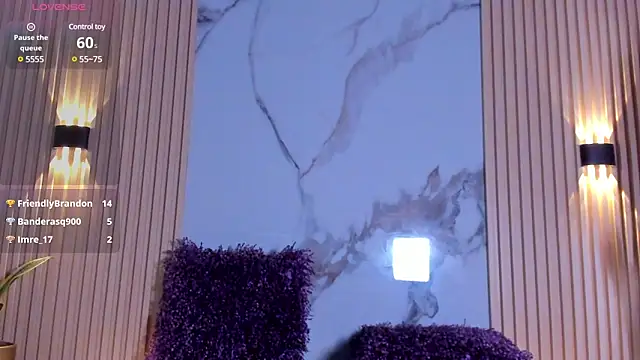 valentina lux online show from 13, 3, 2025