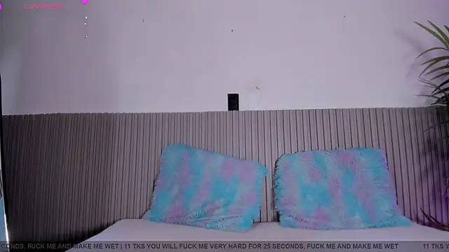 valentina lux online show from 31, 3, 2026