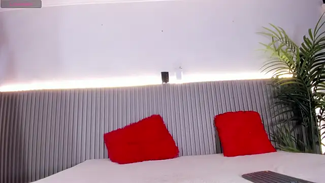 valentina lux online show from 26, 3, 2026