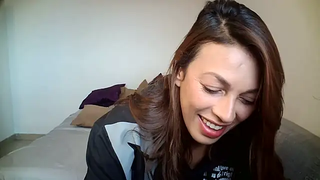 Hanna Charming online show from 19, 7, 2026