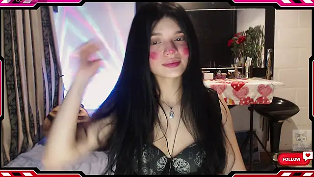 Sarahgin online show from 2, 10, 2025
