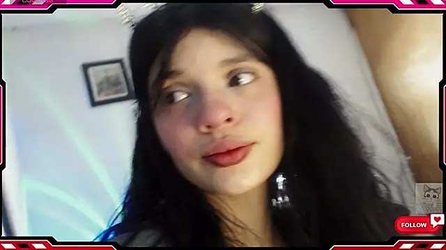 Sarahgin online show from 10, 9, 2025