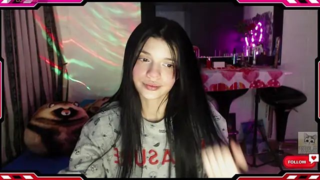 Sarahgin online show from 17, 9, 2025