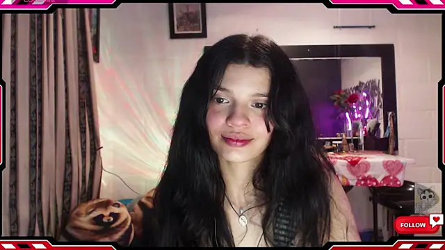 Sarahgin online show from 24, 9, 2025