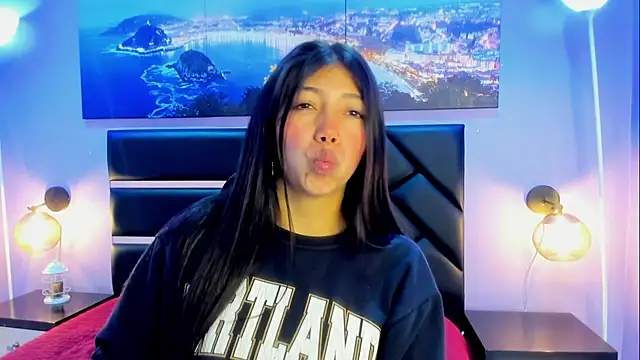 KimberlyVillaLobos online show from 10, 2, 2026