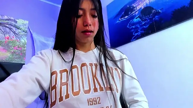 Snapshot of KimberlyVillaLobos chatting on 21, 10, 2025 KimberlyVillaLobos online show from 21, 10, 2025