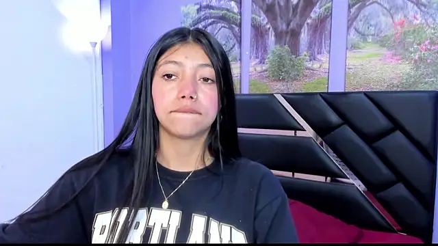 Snapshot of KimberlyVillaLobos chatting on 20, 9, 2025 KimberlyVillaLobos online show from 20, 9, 2025