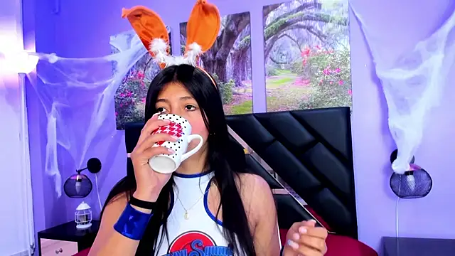 Snapshot of KimberlyVillaLobos chatting on 31, 10, 2025 KimberlyVillaLobos online show from 31, 10, 2025