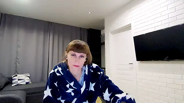 Daniella Lorente online show from 3, 2, 2026