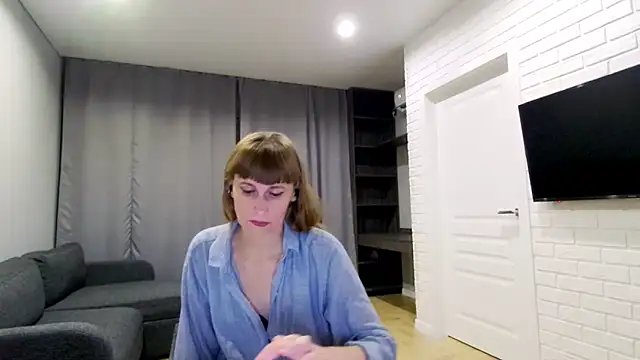 Daniella Lorente online show from 24, 10, 2025