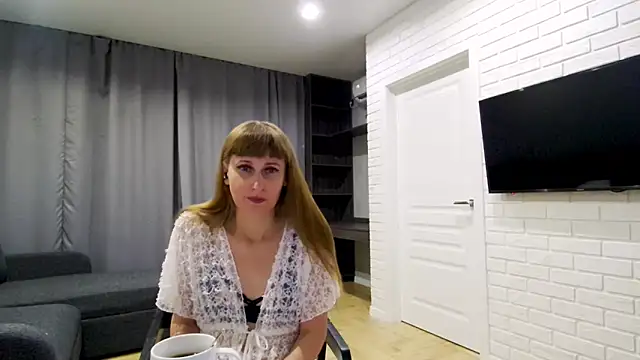 Daniella Lorente online show from 25, 10, 2025