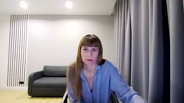 Daniella Lorente online show from 22, 2, 2025