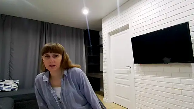 Daniella Lorente online show from 12, 5, 2026