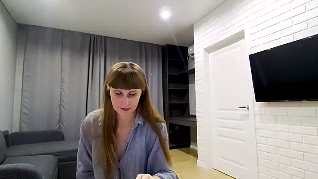 Daniella Lorente online show from 5, 12, 2025