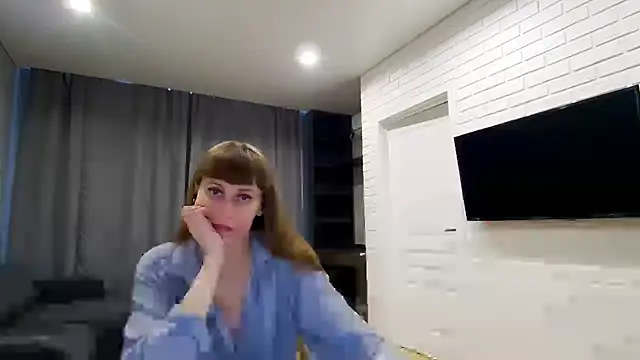 Daniella Lorente online show from 28, 5, 2026
