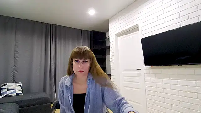 Daniella Lorente online show from 12, 3, 2026