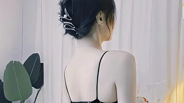 Snapshot of Roseonly_ chatting on 14, 6, 2026 Roseonly online show from 14, 6, 2026
