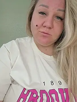 Anna Curvy online show from 14, 11, 2025