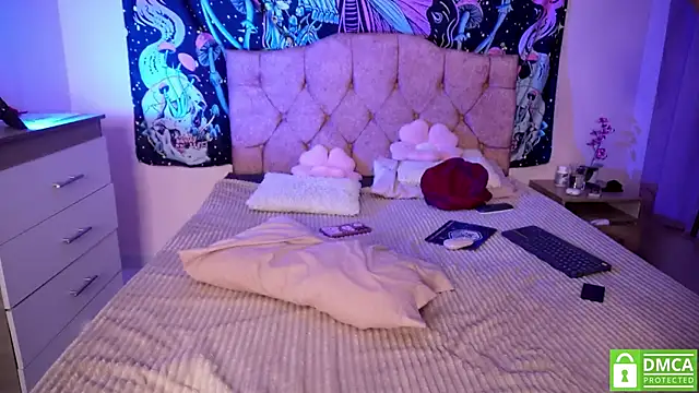 jade dakota   online show from 12, 3, 2026