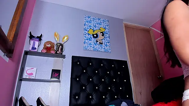 skinnycollins1 online show from 10, 3, 2025