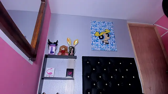 skinnycollins1 online show from 11, 3, 2025