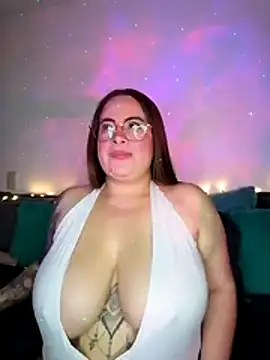Snapshot of soofy__ chatting on 6, 7, 2026 soofy online show from 6, 7, 2026