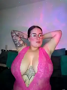 Snapshot of soofy__ chatting on 17, 7, 2026 soofy online show from 17, 7, 2026