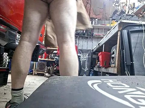 Frankdick01 online show from 6, 11, 2025