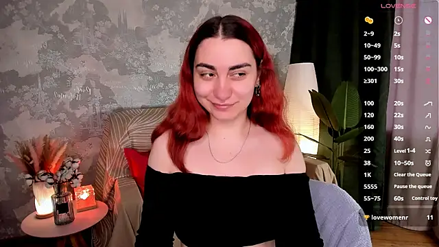 hannacheekss  online show from 14, 7, 2026