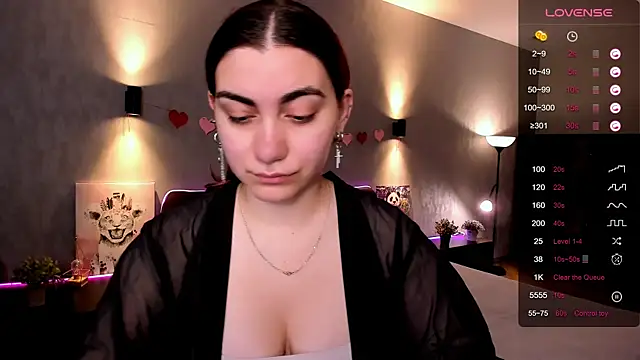 hannacheekss  online show from 19, 9, 2025