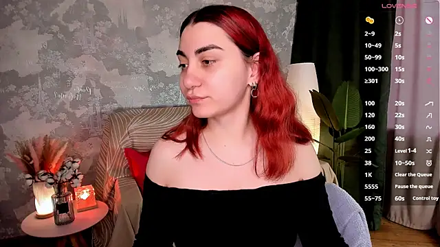 hannacheekss  online show from 14, 7, 2026