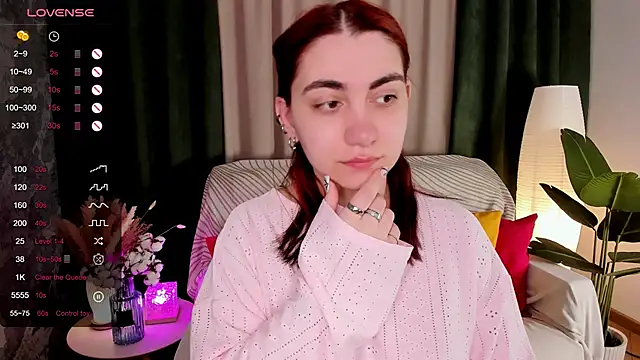 hannacheekss  online show from 1, 5, 2026