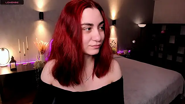 hannacheekss  online show from 17, 4, 2026