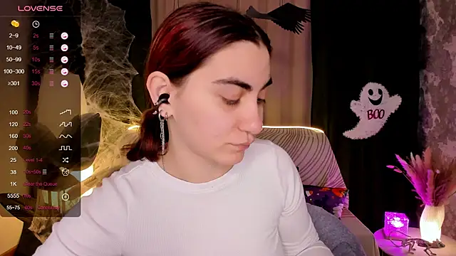 hannacheekss  online show from 22, 10, 2025