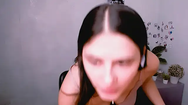 AliceSexyyy  online show from 17, 9, 2025