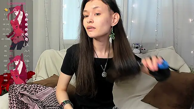 Emily Strikeee online show from 9, 3, 2025