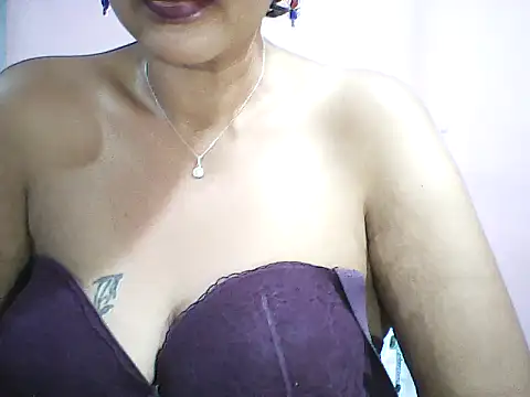 layanah12 online show from 26, 9, 2025