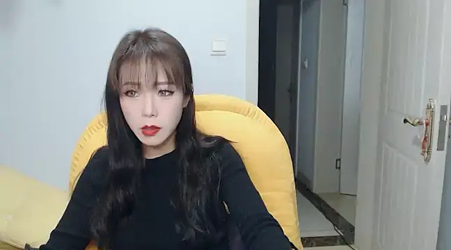 SuSushi728 online show from 4, 3, 2025