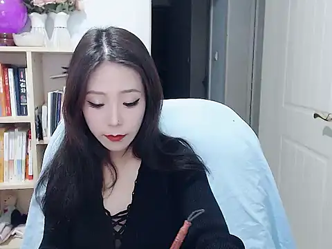 SuSushi728 online show from 6, 2, 2026