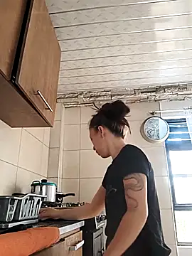 Tefannyy  online show from 28, 9, 2025