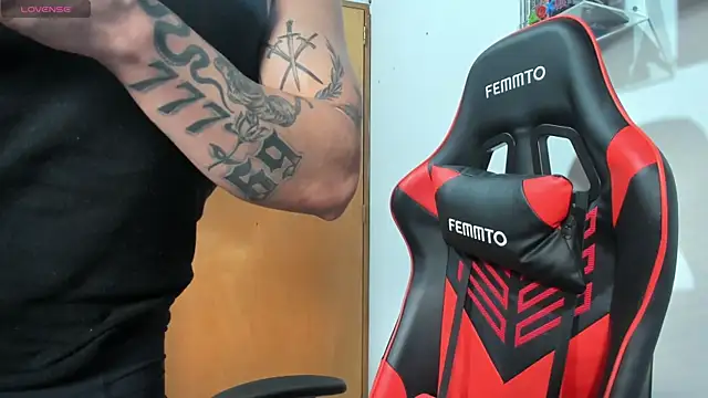 Snapshot of crissantillana chatting on 24, 1, 2025 crissantillana online show from 24, 1, 2025