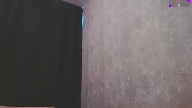 HolySinner83 online show from 11, 6, 2026