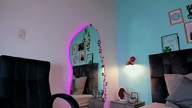 ChanelAdamss  online show from 18, 3, 2025