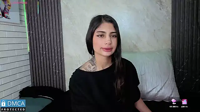 SolBeaumont1 online show from 15, 10, 2025