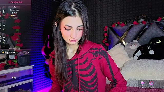 SolBeaumont1 online show from 27, 2, 2026