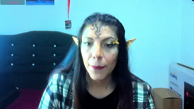 Selenakyle92  online show from 1, 11, 2025