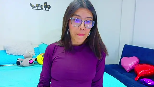  lucysmith online show from 18, 11, 2025